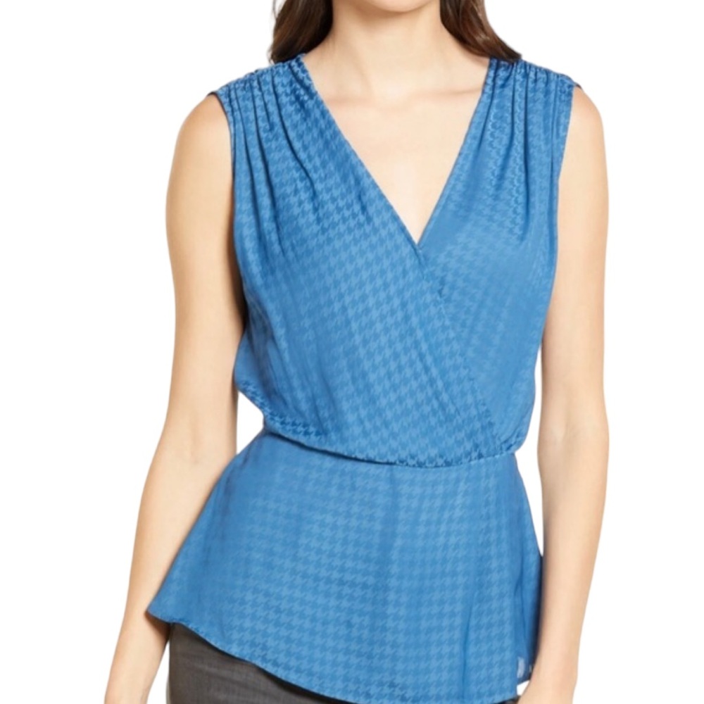Chelsea 28 Houndstooth Print Satin Drape Top NWT (J)